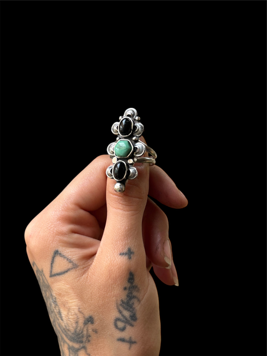 VALKYRJA Ring With Turquoise and Black Onyx | 925 Silver