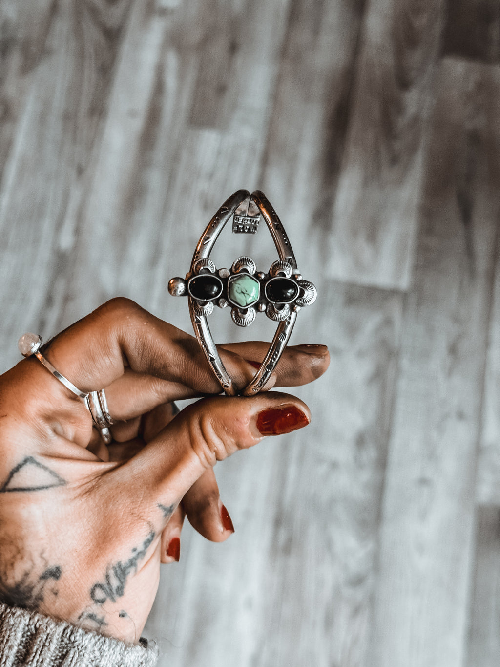 VALKYRJA Cuff Bracelet  with Black Onyx and Turquoise | 925 Silver