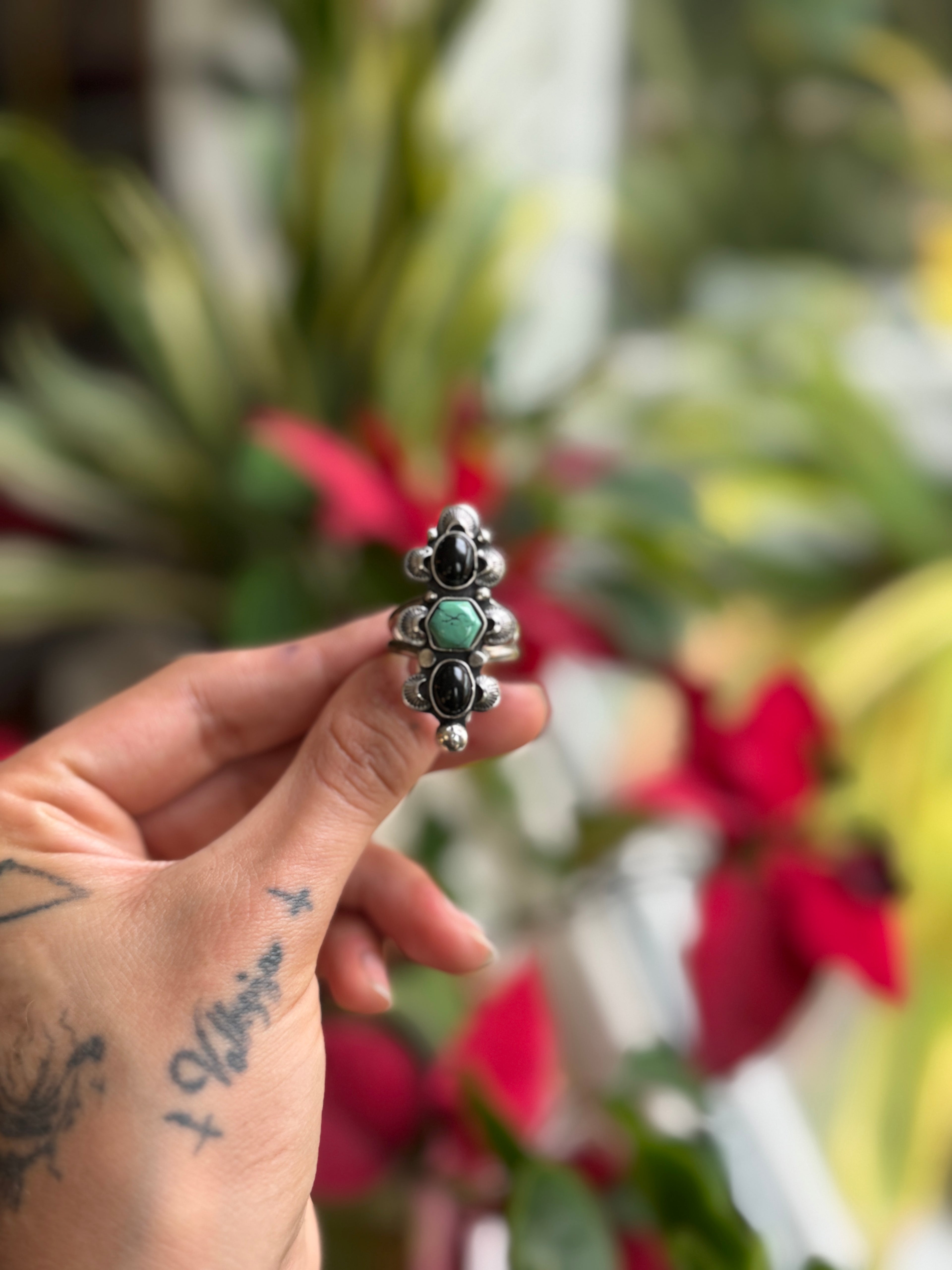 VALKYRJA Ring With Turquoise and Black Onyx | 925 Silver