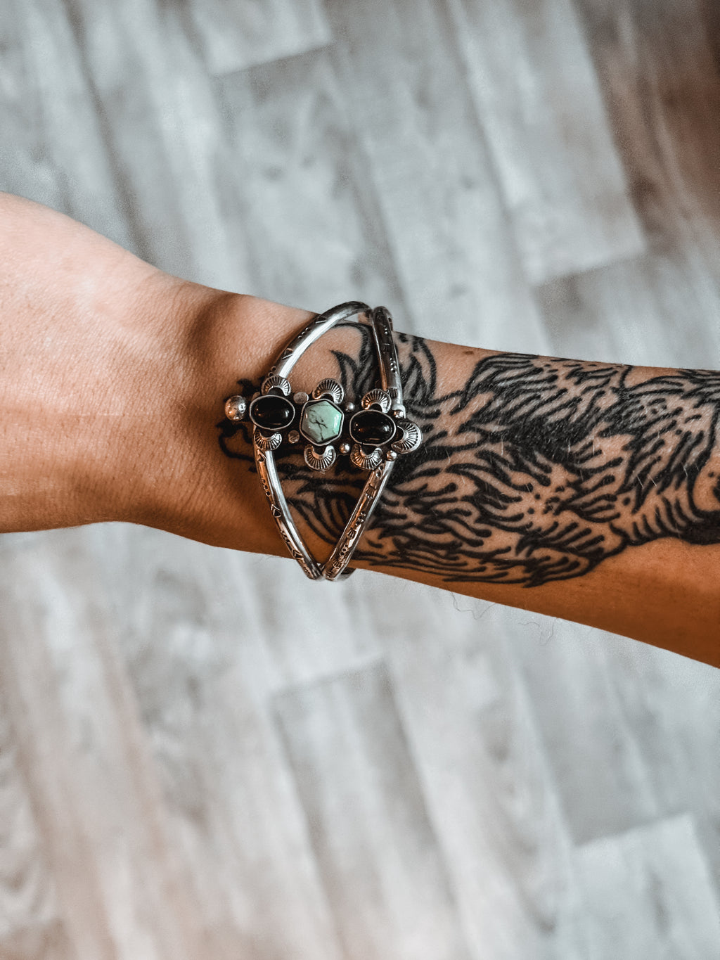 VALKYRJA Cuff Bracelet  with Black Onyx and Turquoise | 925 Silver
