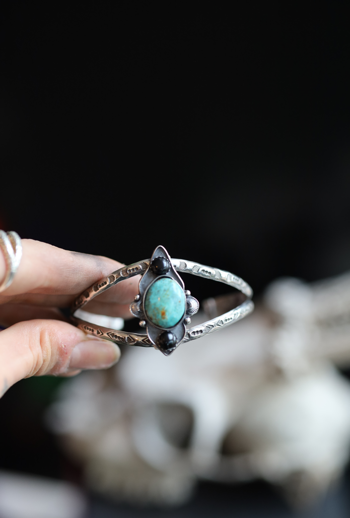 Kingman Sentinel Cuff | Kingman Turquoise & Onyx | 925 Silver